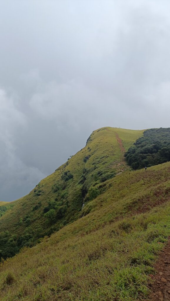Mist-covered hills and ridge walk on the Kudremukh trekking route