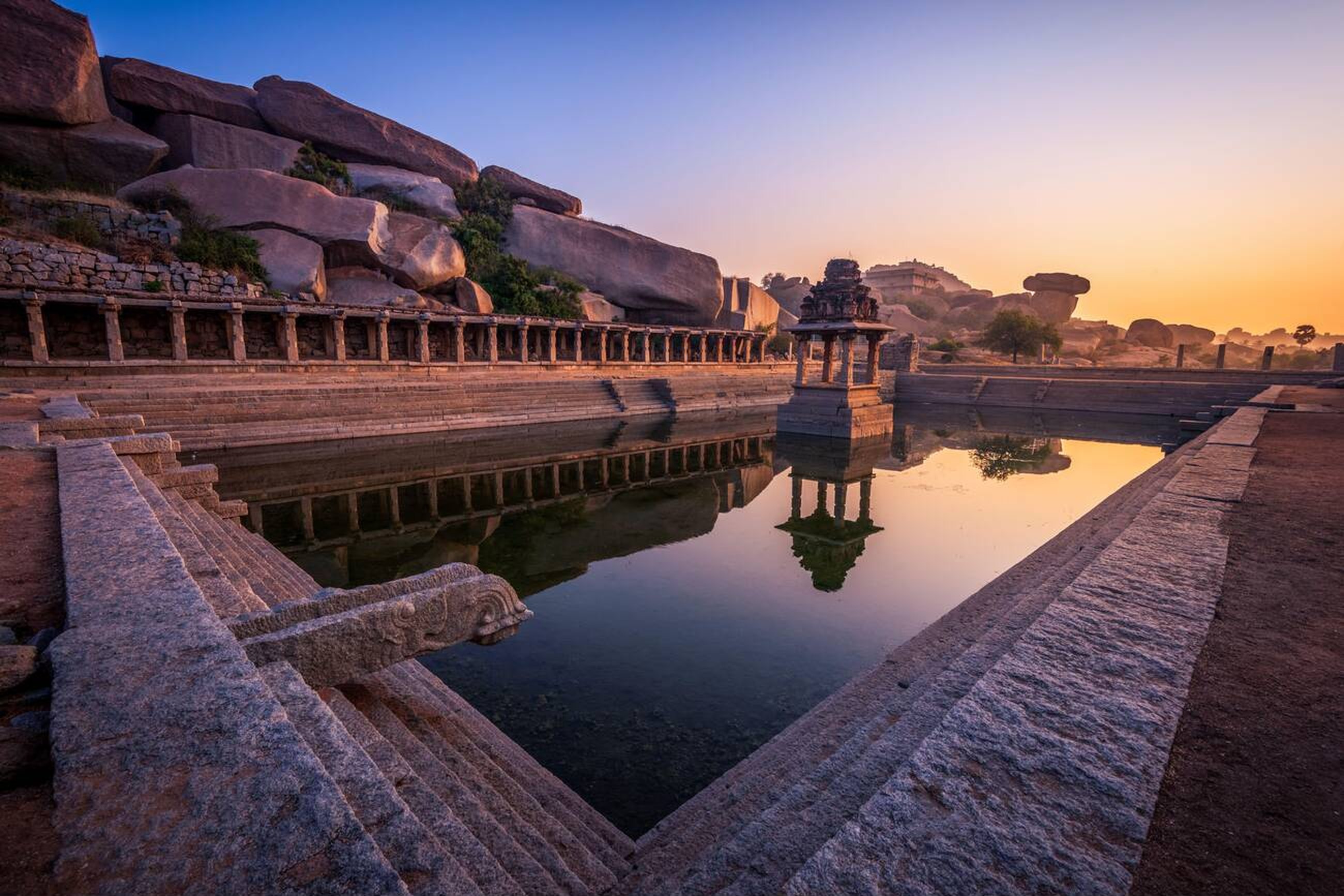Hampi Backpacking Tour - Easy trek in Hampi, Karnataka